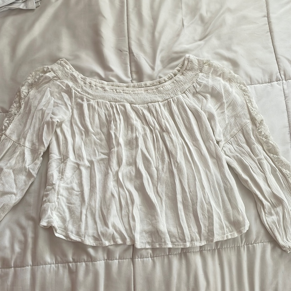 white linen crop top